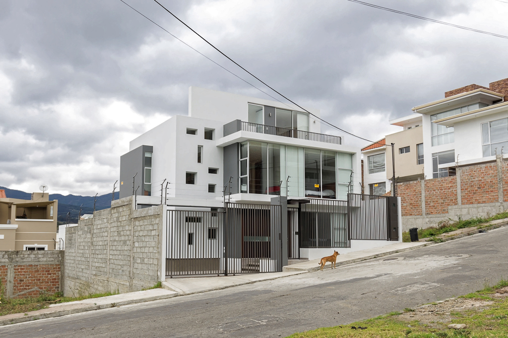 EOA Arquitectos Loja Ecuador